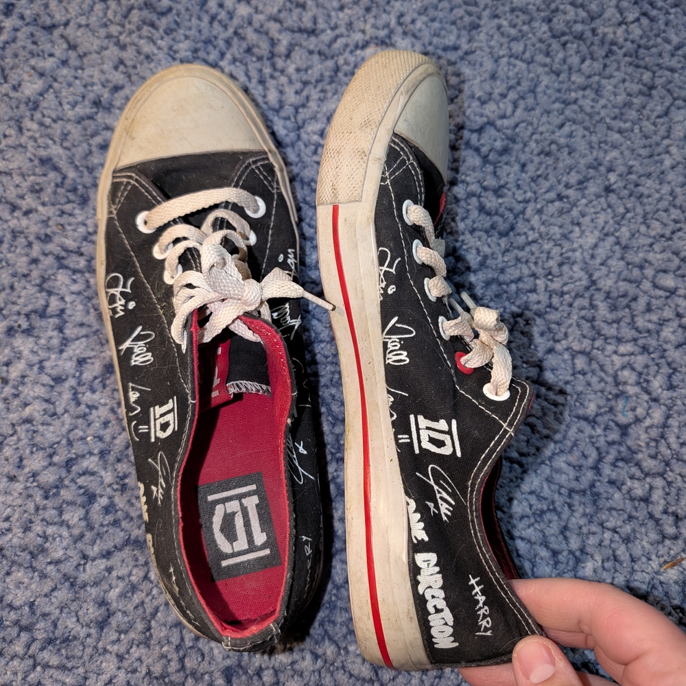 Signature Black and White Women's Sneakers